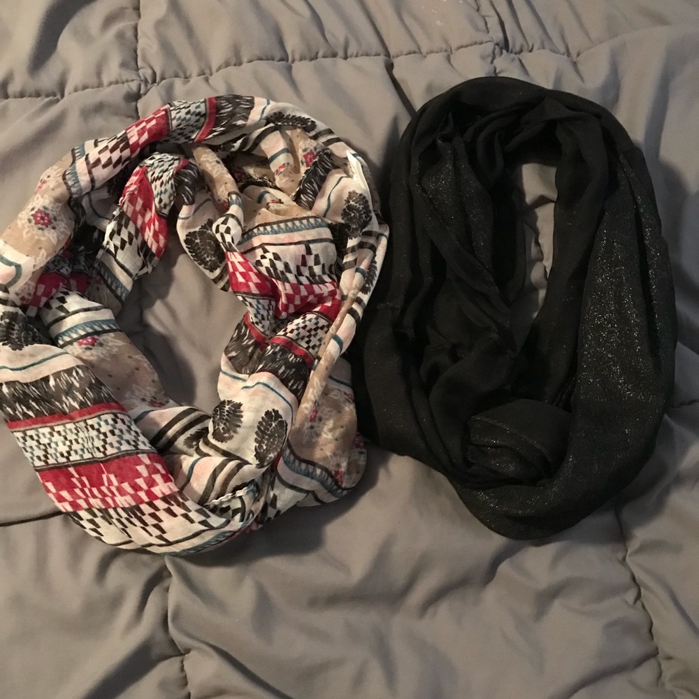 Scarfs